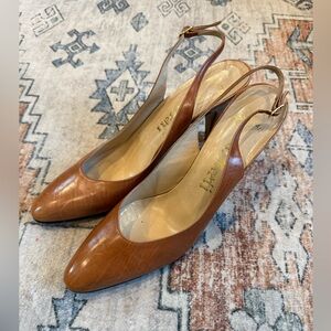 NWOT Vintage Italian Maserati Brown Leather Slingback Pumps size 7